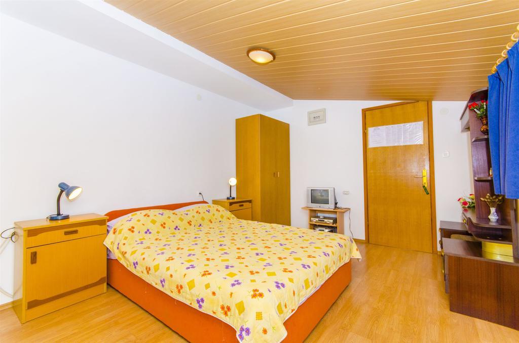 Apartments Nada Rogoznica  Extérieur photo