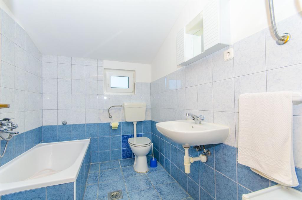 Apartments Nada Rogoznica  Extérieur photo